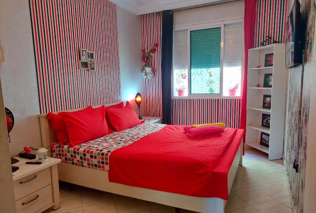 Stay Here, Nice Apartment With Garden View In Center, 1 Min Walk From Beach Эль-Джадида Экстерьер фото
