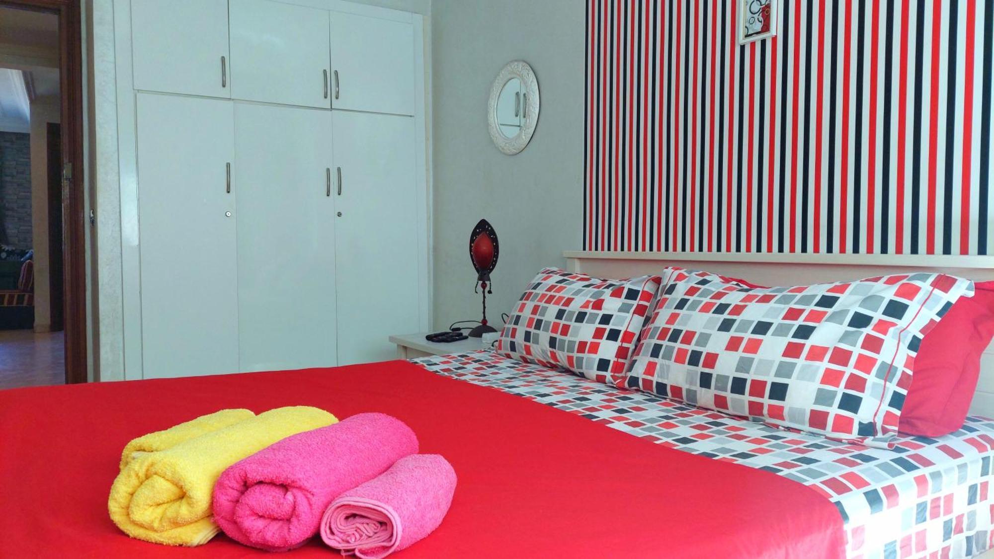 Stay Here, Nice Apartment With Garden View In Center, 1 Min Walk From Beach Эль-Джадида Экстерьер фото